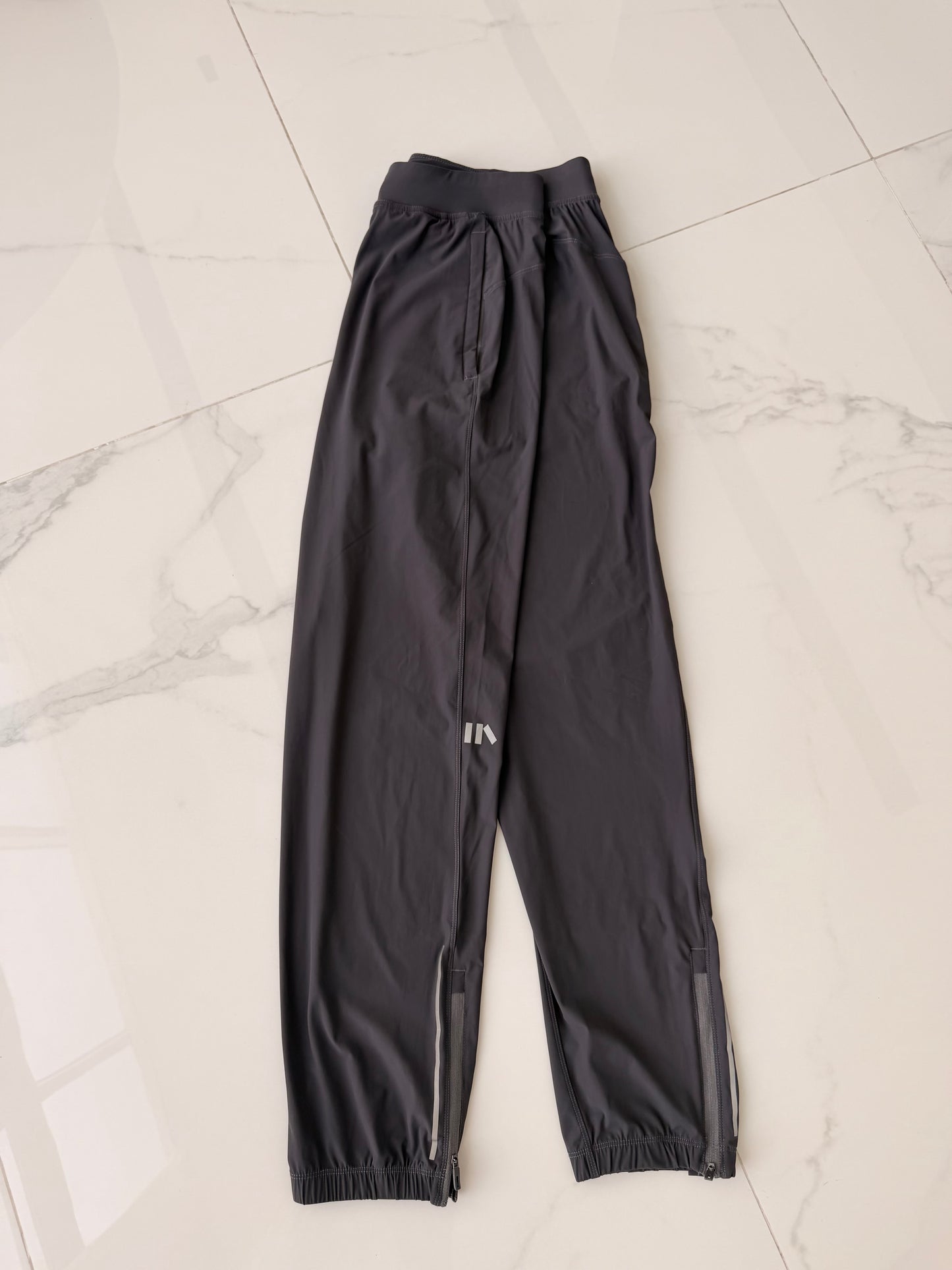 Catur grey pants