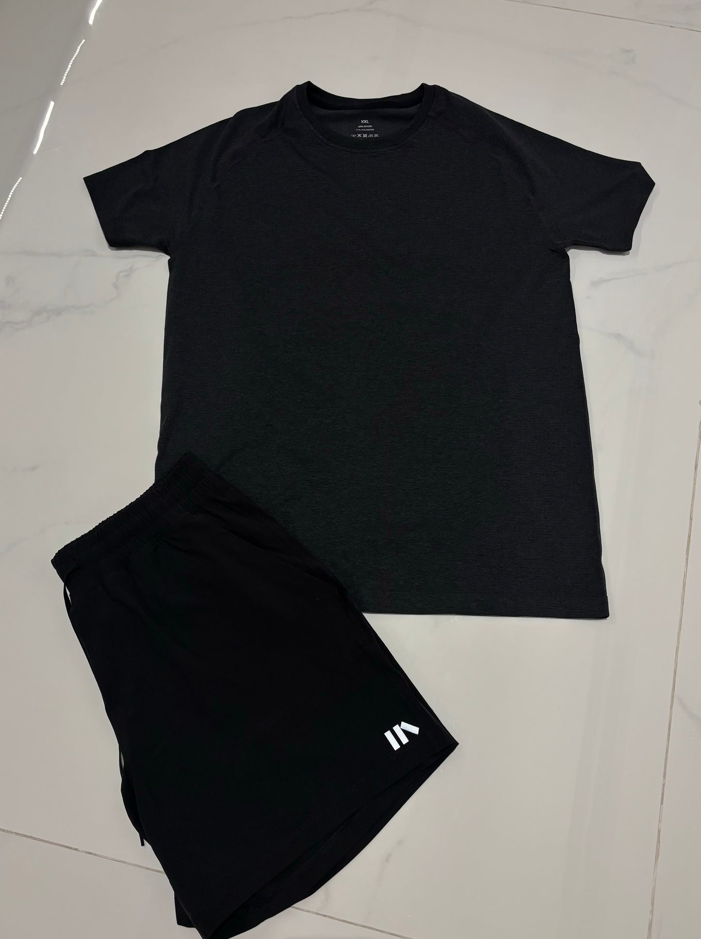 Catur black top & shorts set